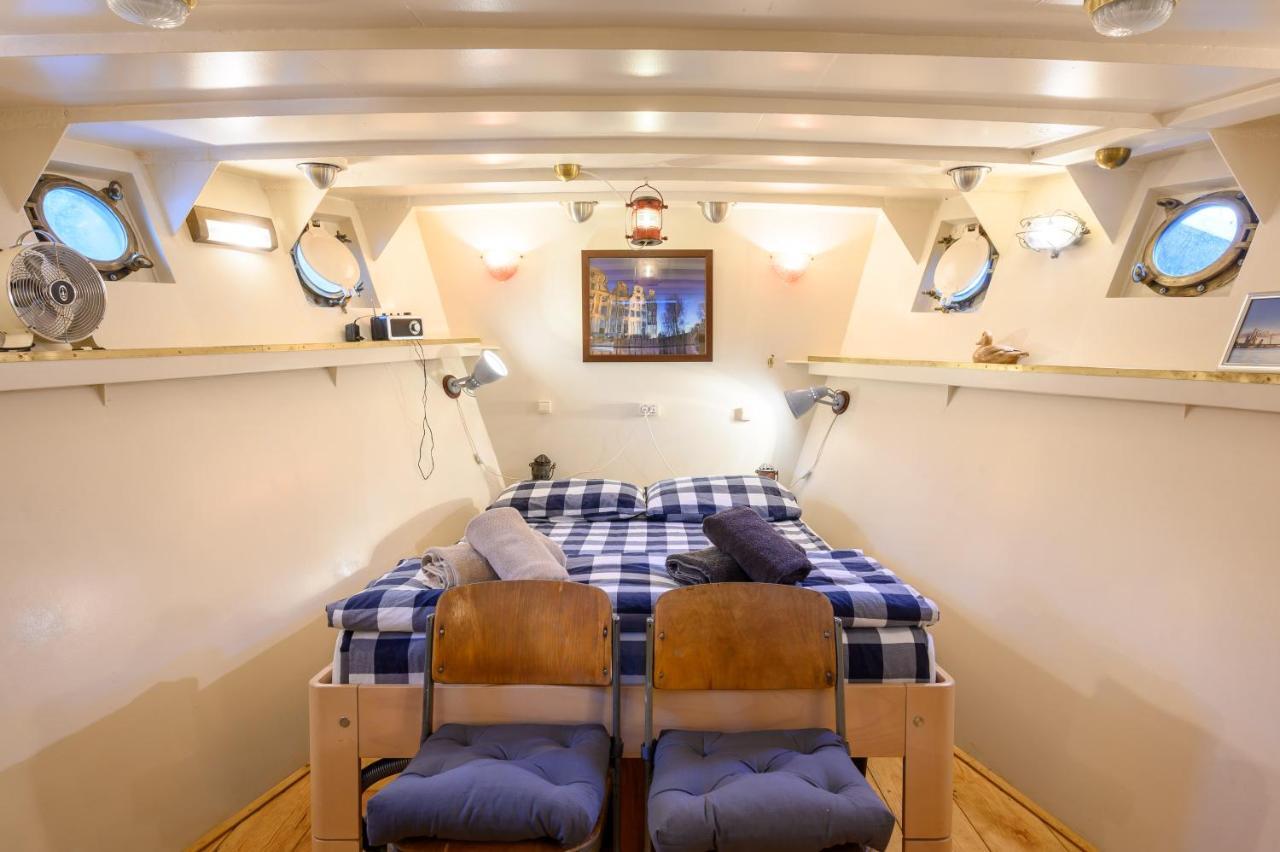 רוטרדם Boatapartment Animathor On Top Location מראה חיצוני תמונה