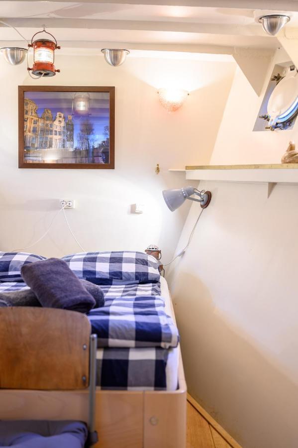 רוטרדם Boatapartment Animathor On Top Location מראה חיצוני תמונה